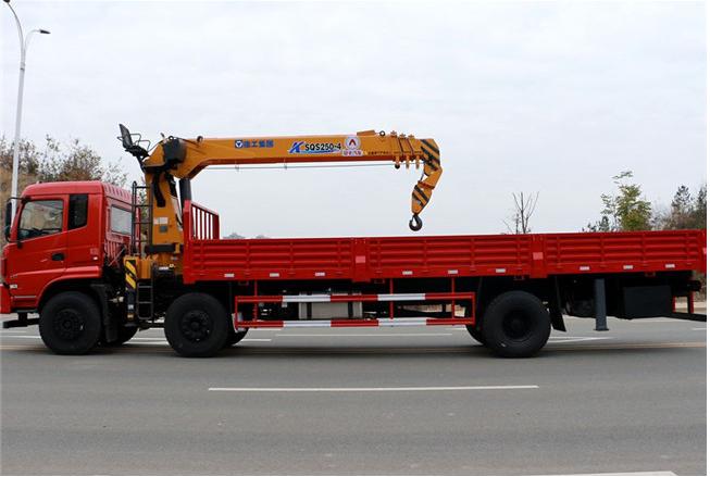 6.3-8吨随车吊多少钱一台,6.3-8吨随车吊价格一般多少钱一台