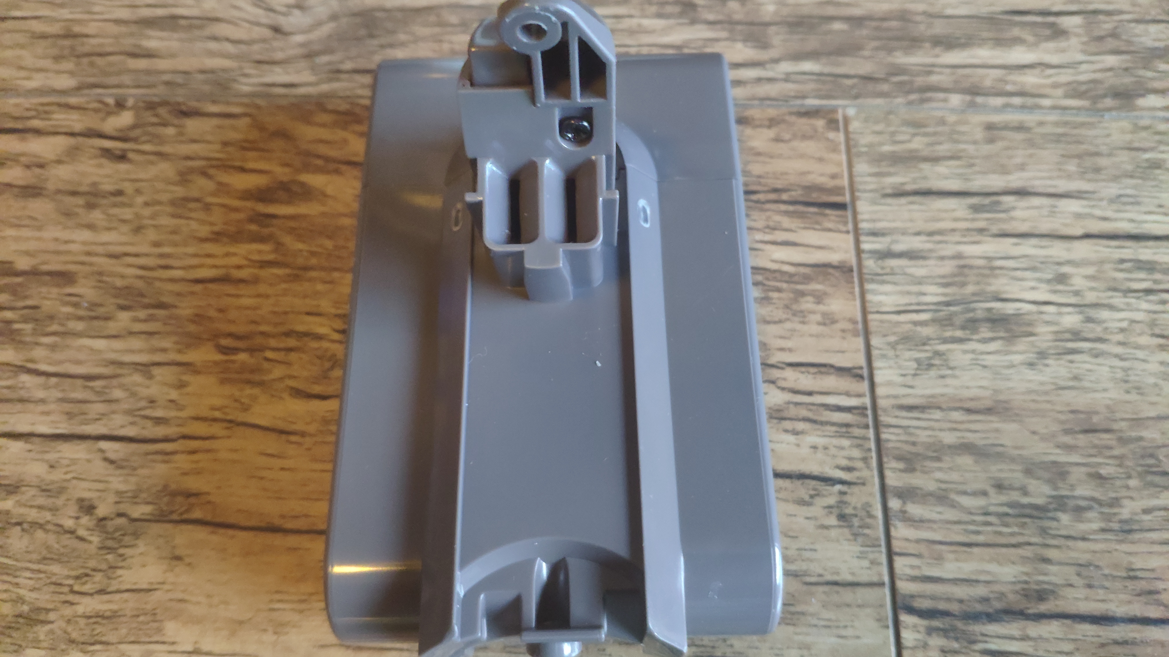 戴森吸尘器v6只能用30秒,戴森吸尘器v6电池不耐用