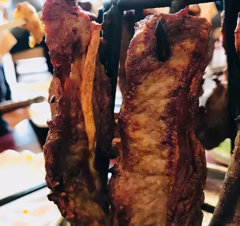 新疆大盘鸡必吃十大特色菜,南北疆美食大盘鸡