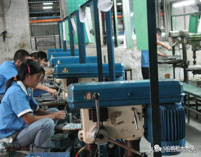 数控编程需要哪些基础知识,学数控编程要学哪些知识