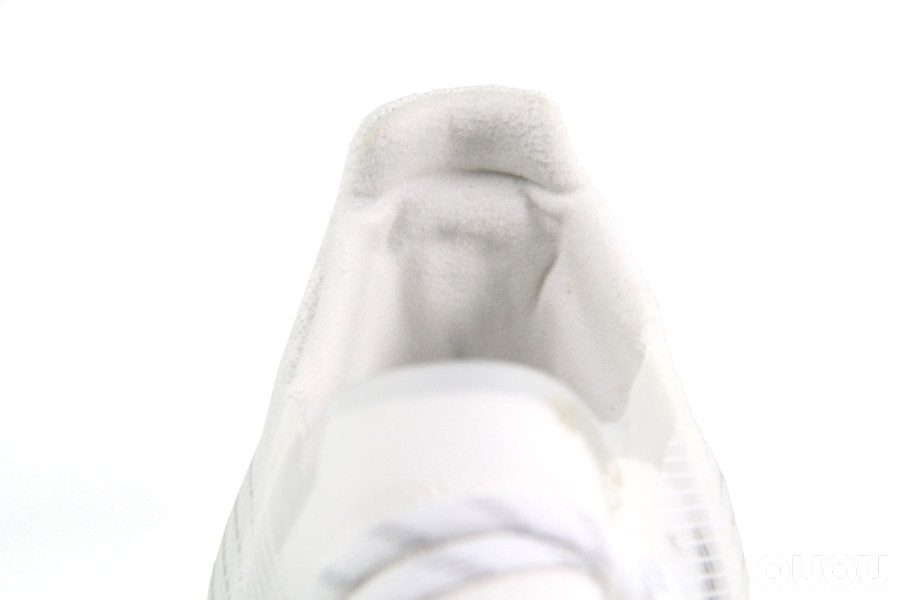 阿迪达斯高仿比正品低多少,阿迪达斯xghosted.1测评