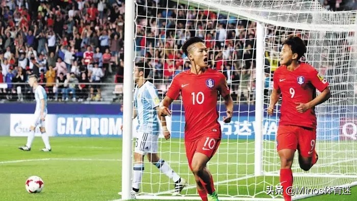 中国与日本韩国的足球差距,对比韩国足坛