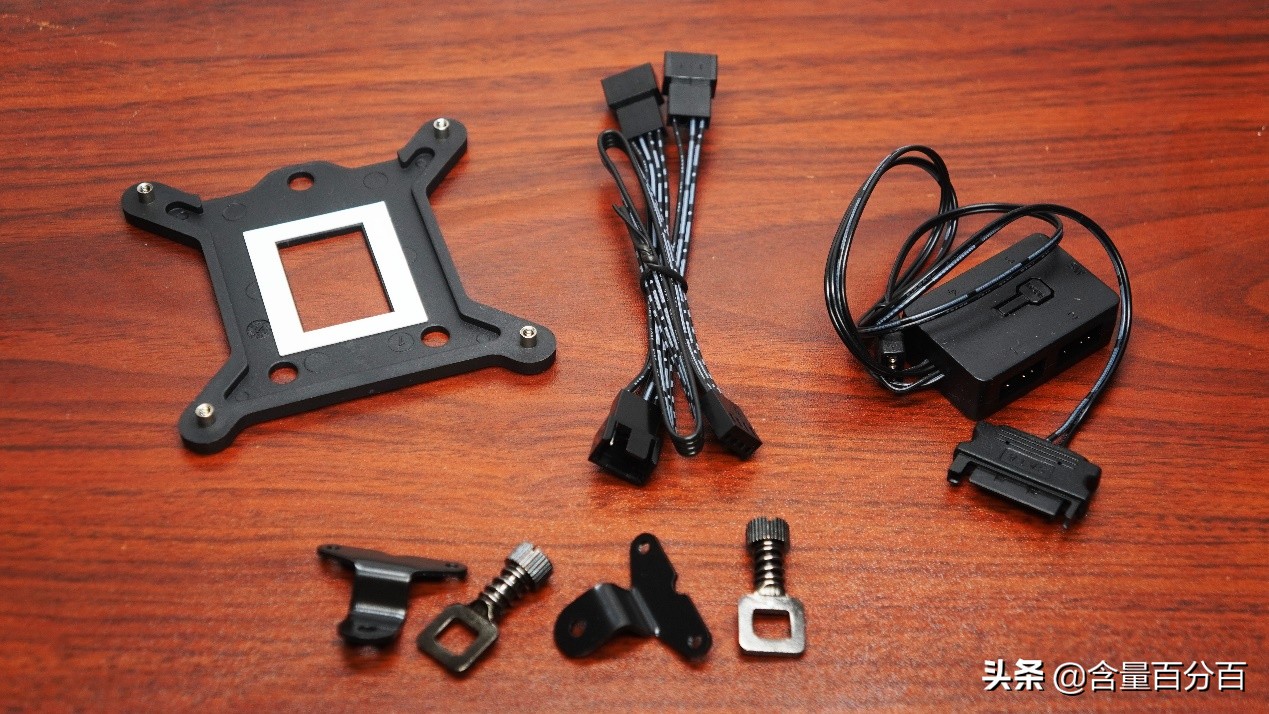 鑫谷冰箱360水冷,支持tr4的水冷