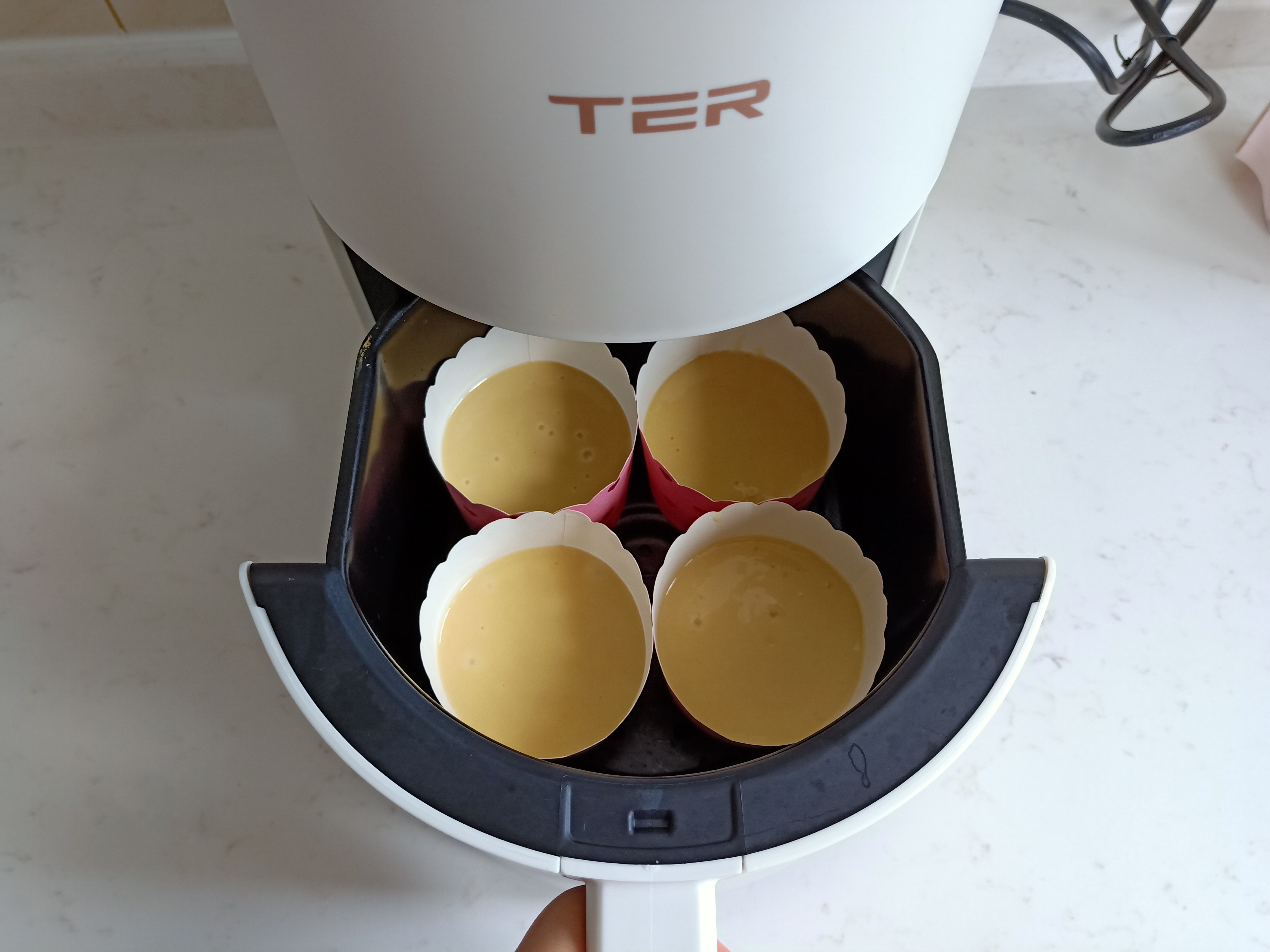 没想到空气炸锅还能做烤鱼,没想到蛋糕居然还可以这样做