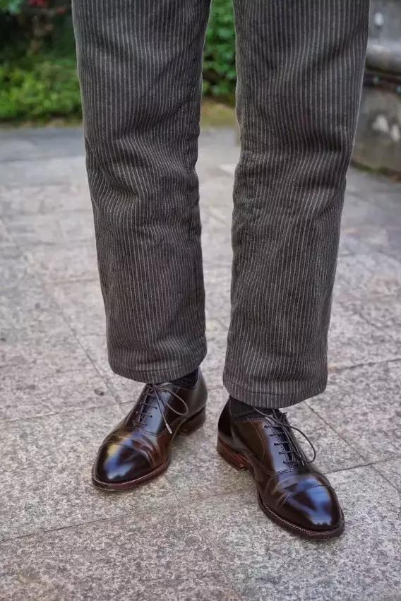 买一双合适的鞋真难,七千多元一双的鞋