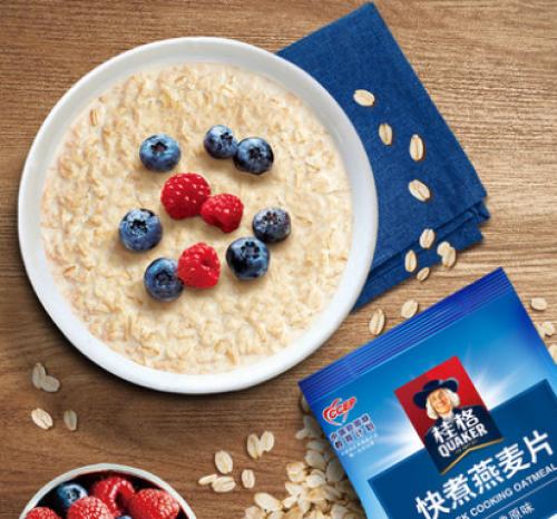 营养早餐即食燕麦片,桂格五黑即食燕麦片适合减脂期吃