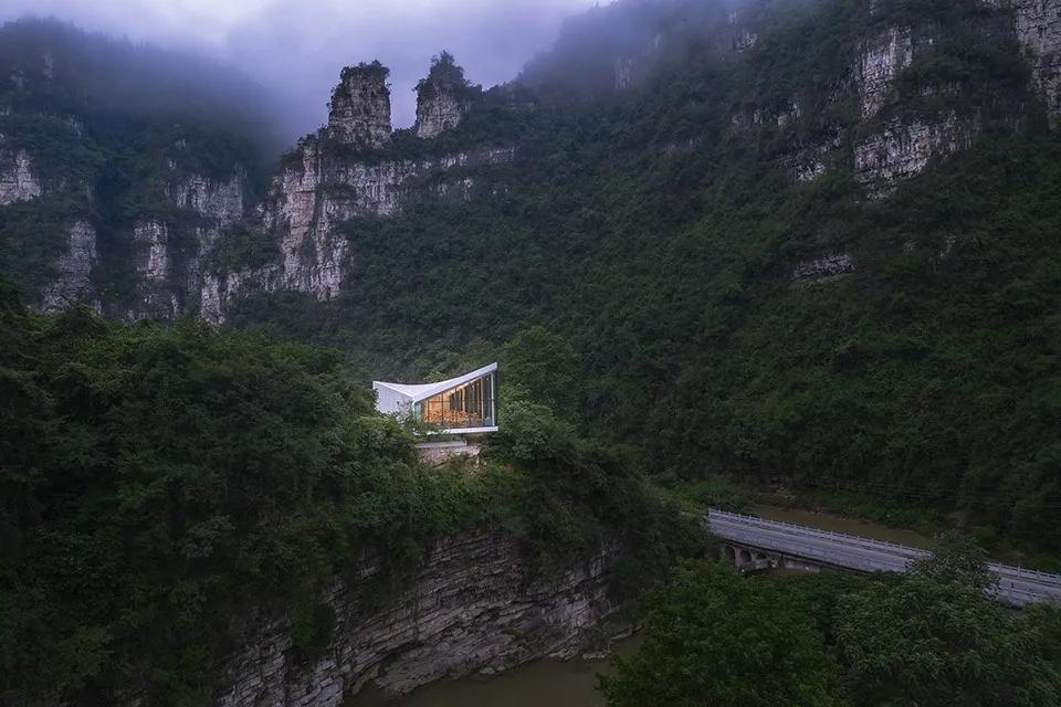 大山里的茶吧咖啡馆在哪里,隐藏在大山里的咖啡馆
