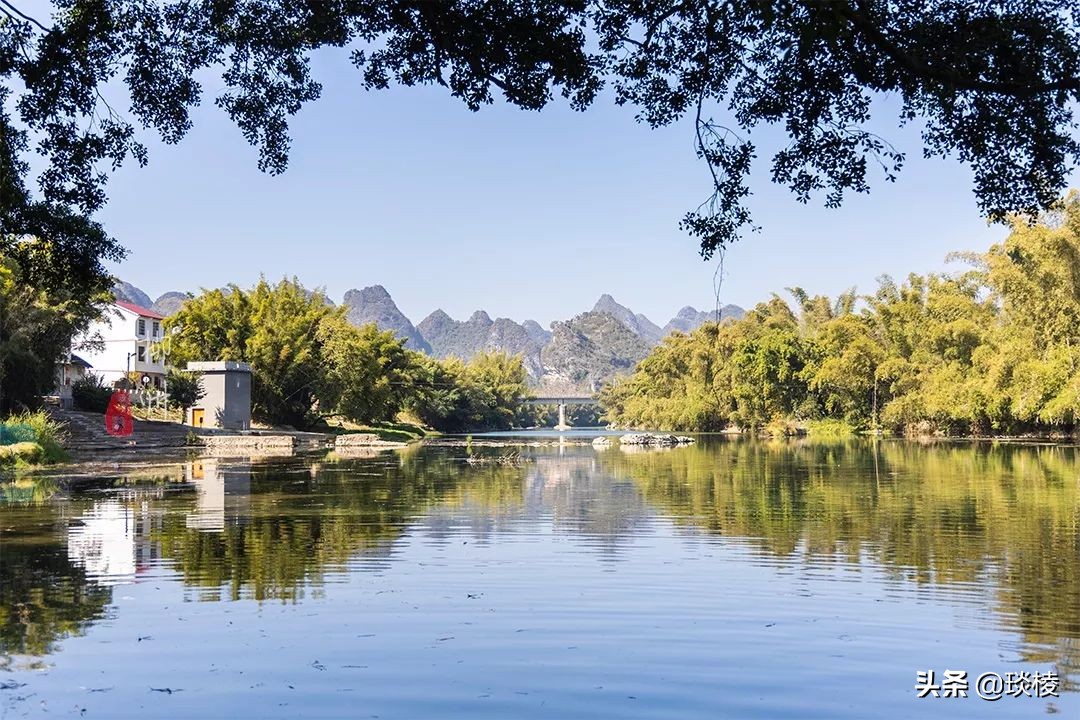 手里拿的不是大刀?最有文化的关二爷竟然藏在个古镇里