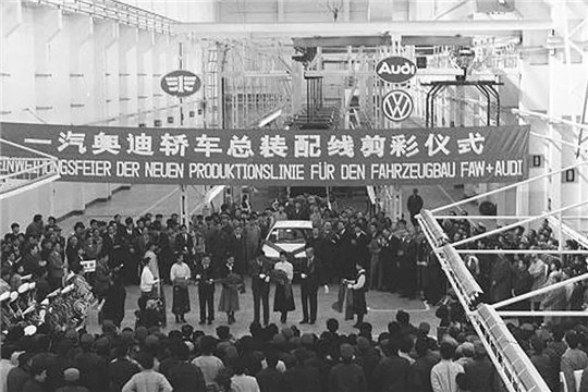 斯图加特青年门将,斯图加特人