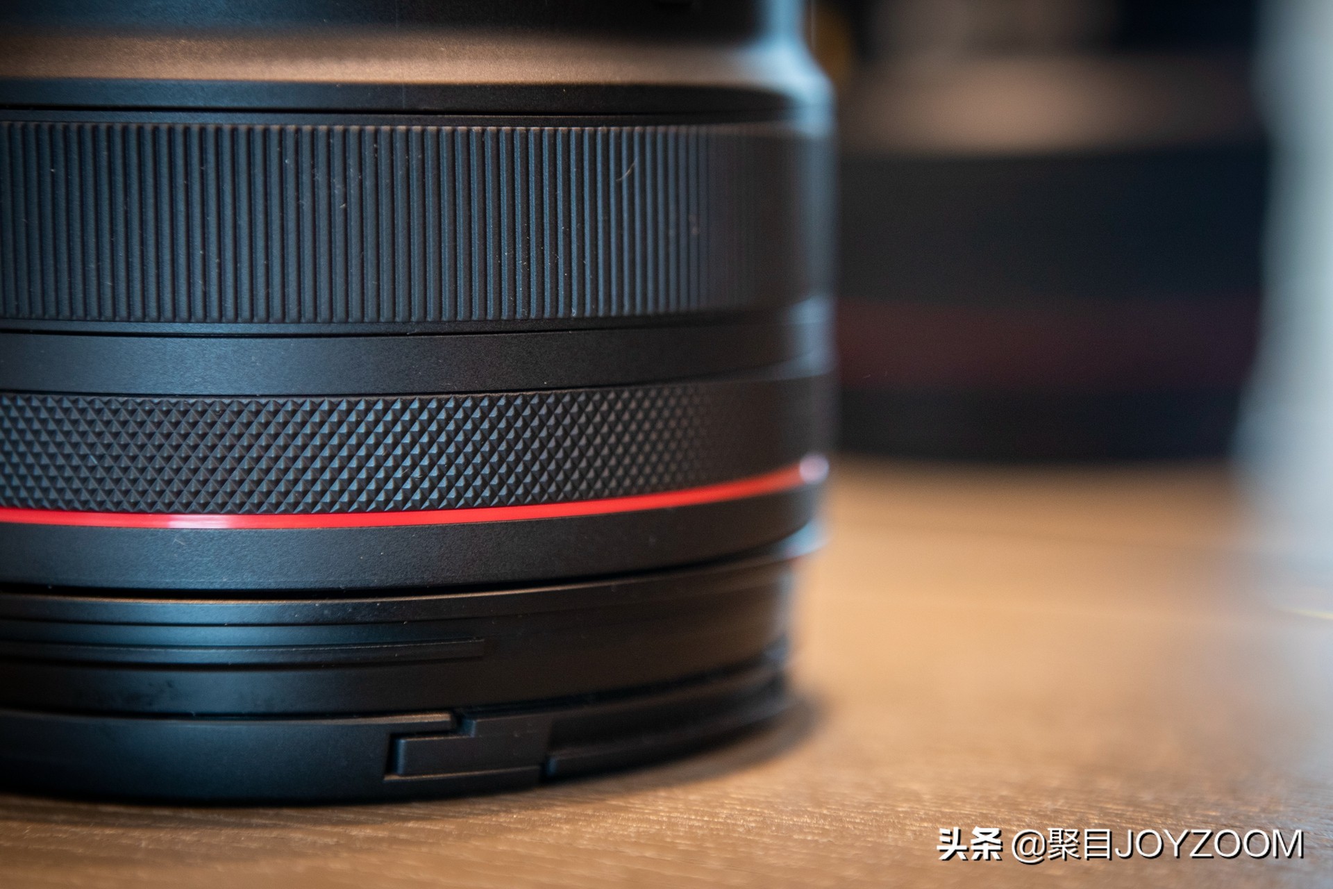 佳能rf28-70f2.8深度评测,佳能rf28-70f2.0什么时候发布的