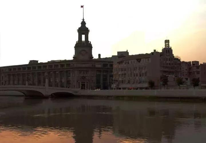 上海站到上海新国际博览中心地铁,上海地铁沿线景点排名