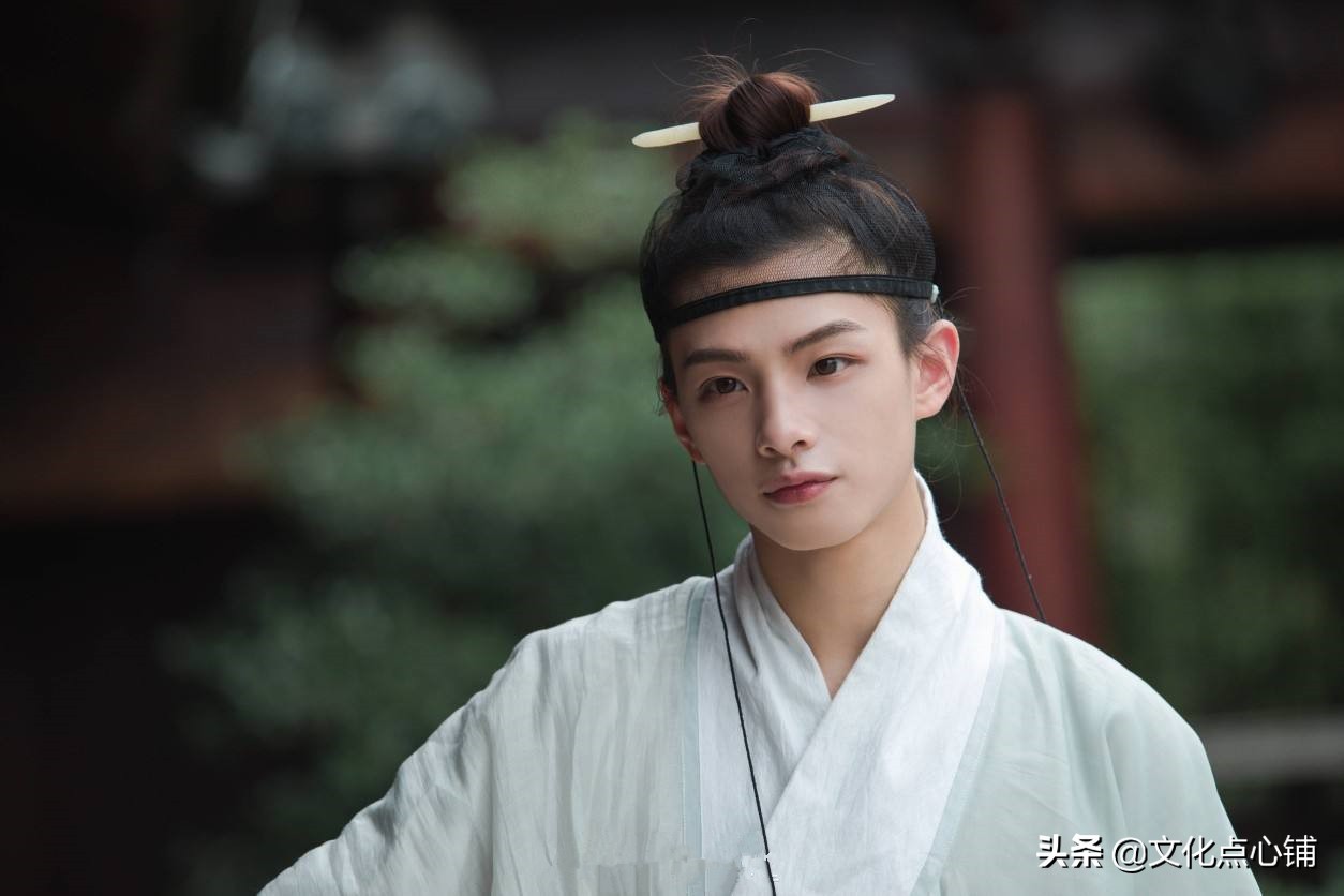 惜春词寂寞空庭春欲晚,空庭寂寞春欲晚插曲