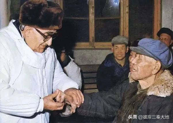 为中国“驱逐病魔”美国人马海德：娶了“延安第一美女”你知道吗