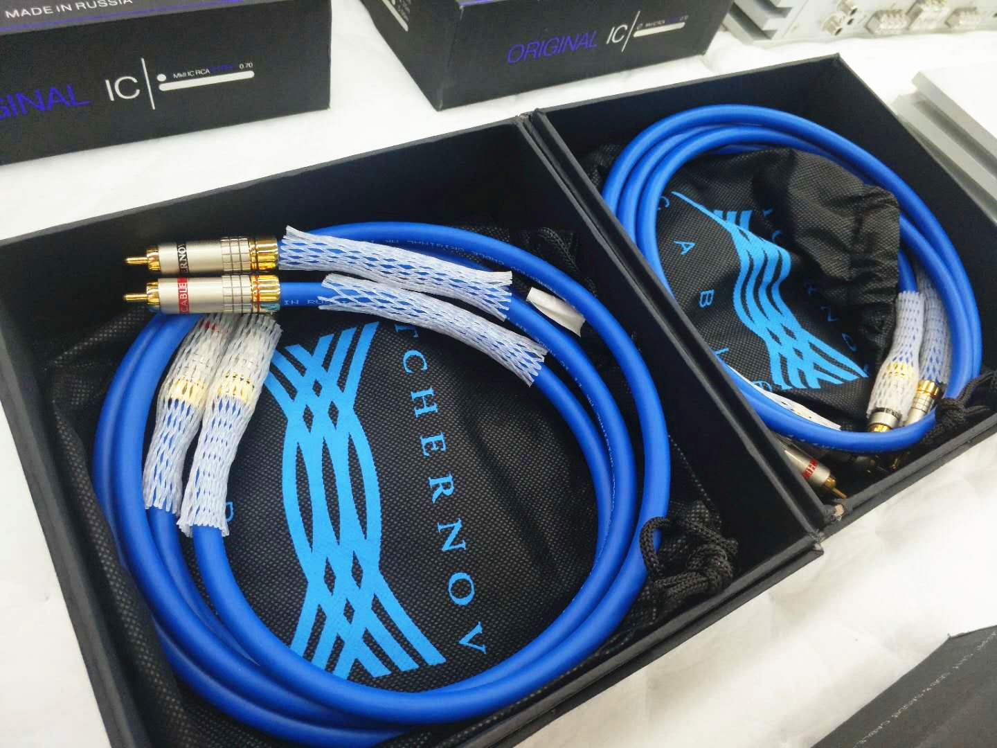 奔驰glk音响改装方案,奔驰glk更换4门音响