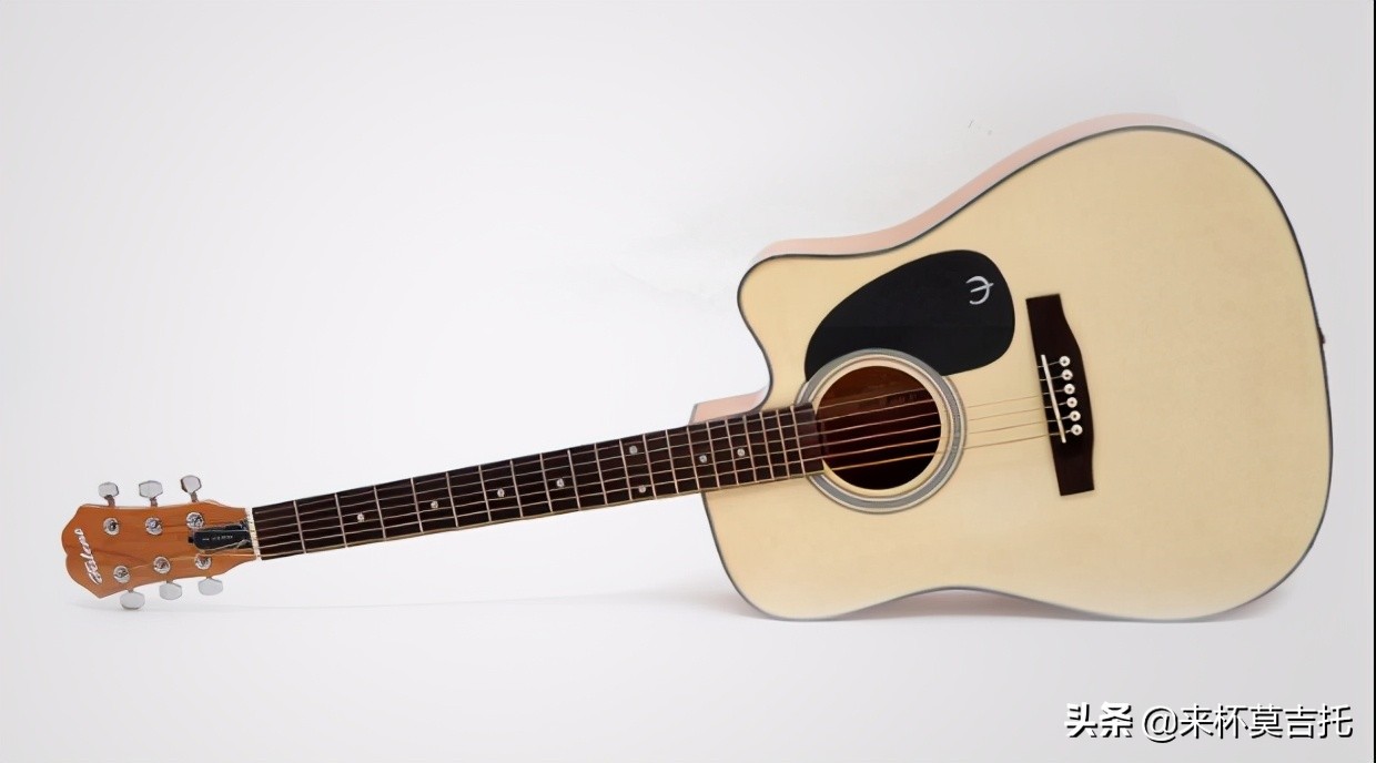 1000元左右的吉他哪个品牌的好,吉他选购推荐1000元到2000元