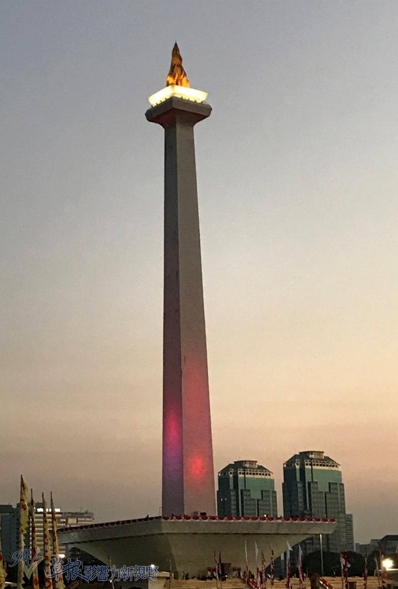 爪哇岛是全国人口最稀疏的地区吗,爪哇岛人口多的地方