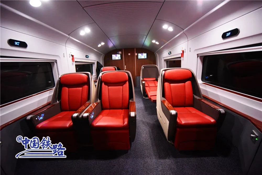 坐火车软卧哪个位置好,坐火车哪个位置好