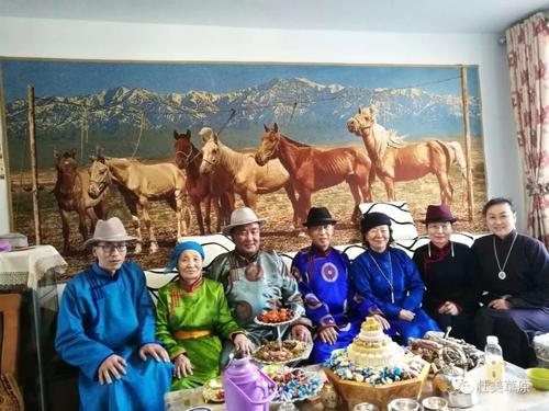 查干萨日蒙古族歌曲,查干萨日蒙古族