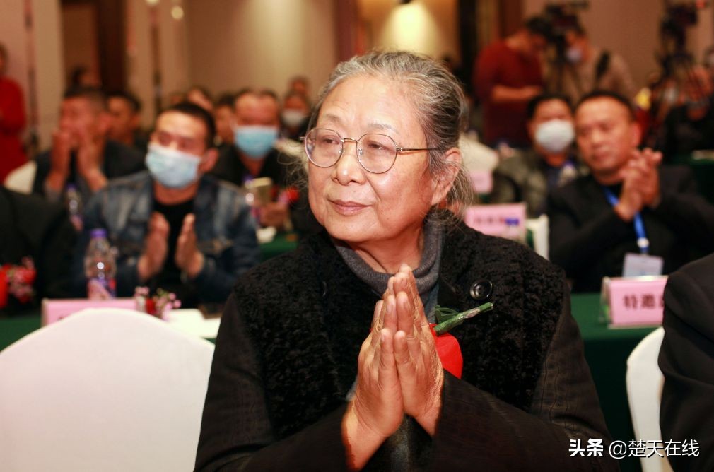 十堰春晚2022年公共频道直播,十堰电视台网络春晚