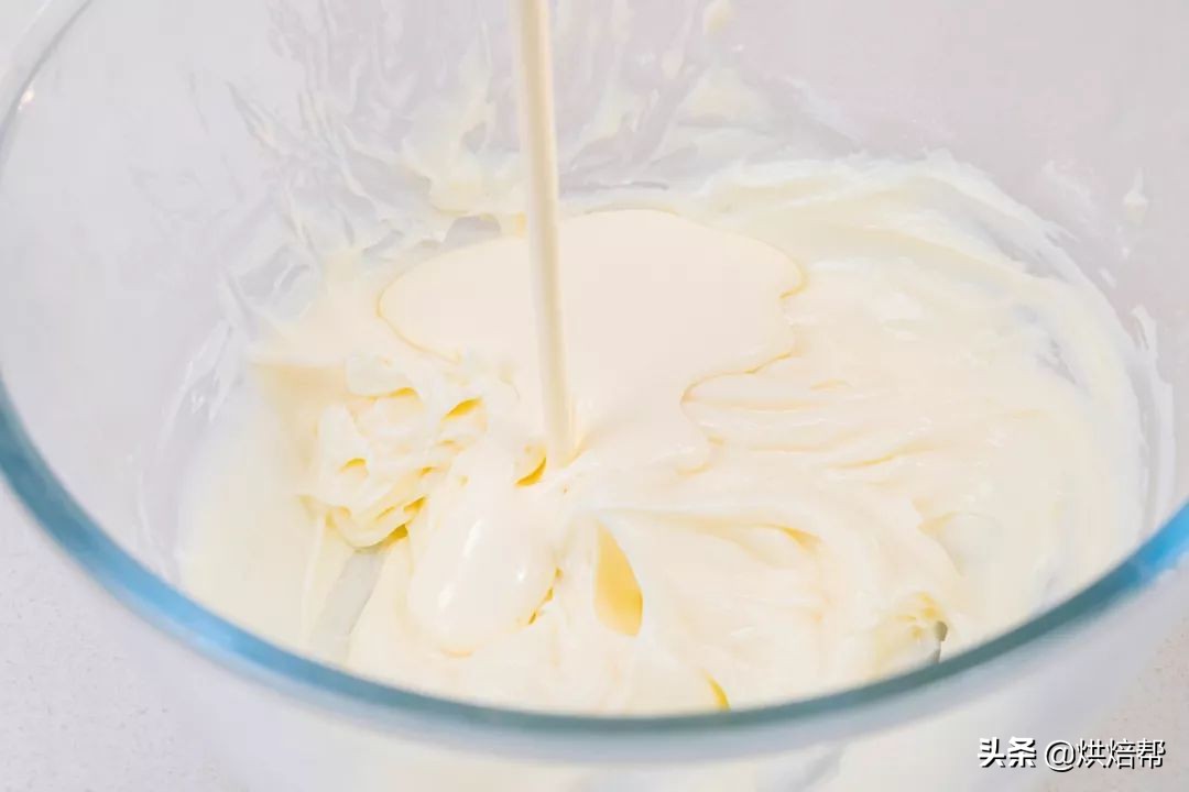 超细腻绵软轻芝士蛋糕,日式芝士焗烤蛋糕