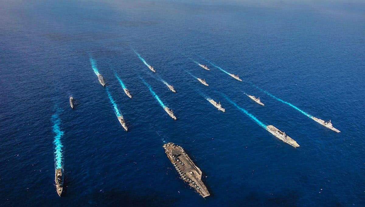 谈钱伤感情，美总统却要日本多付4倍保护费，安倍只得吞下苦果