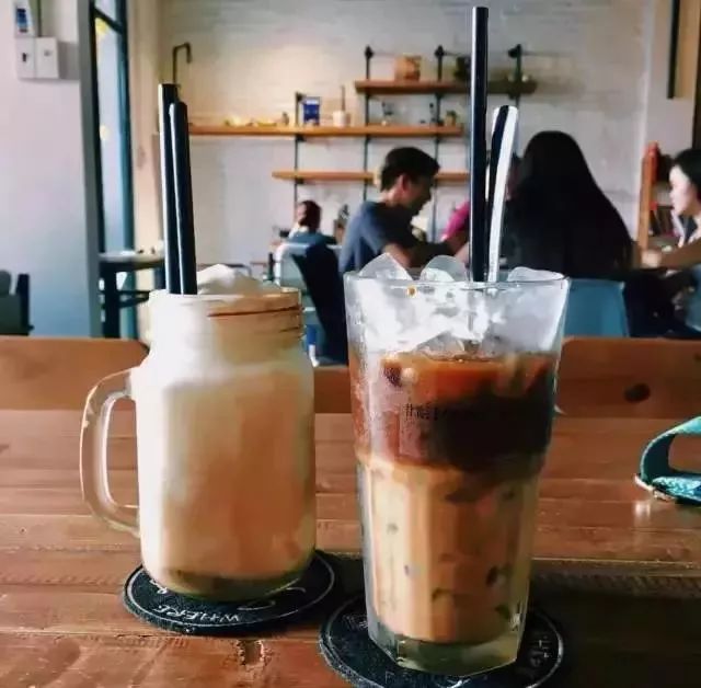 泡咖啡如何正确加炼乳,咖啡可以用炼乳拉花吗