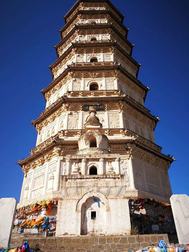 辽庆州白塔出土的文物,辽庆州白塔的故事