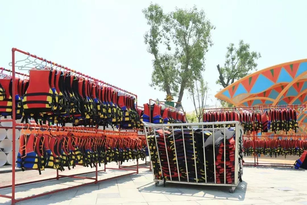 150000m²！天津欢乐谷的玛雅海滩水公园，真是太好玩了