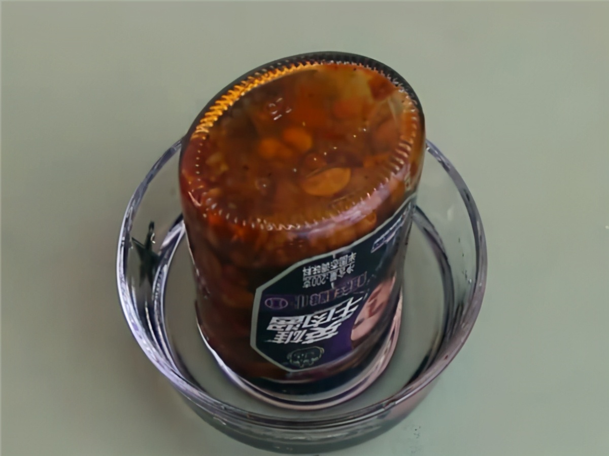 瓶盖打不开小技巧,瓶盖打不开最好的方法