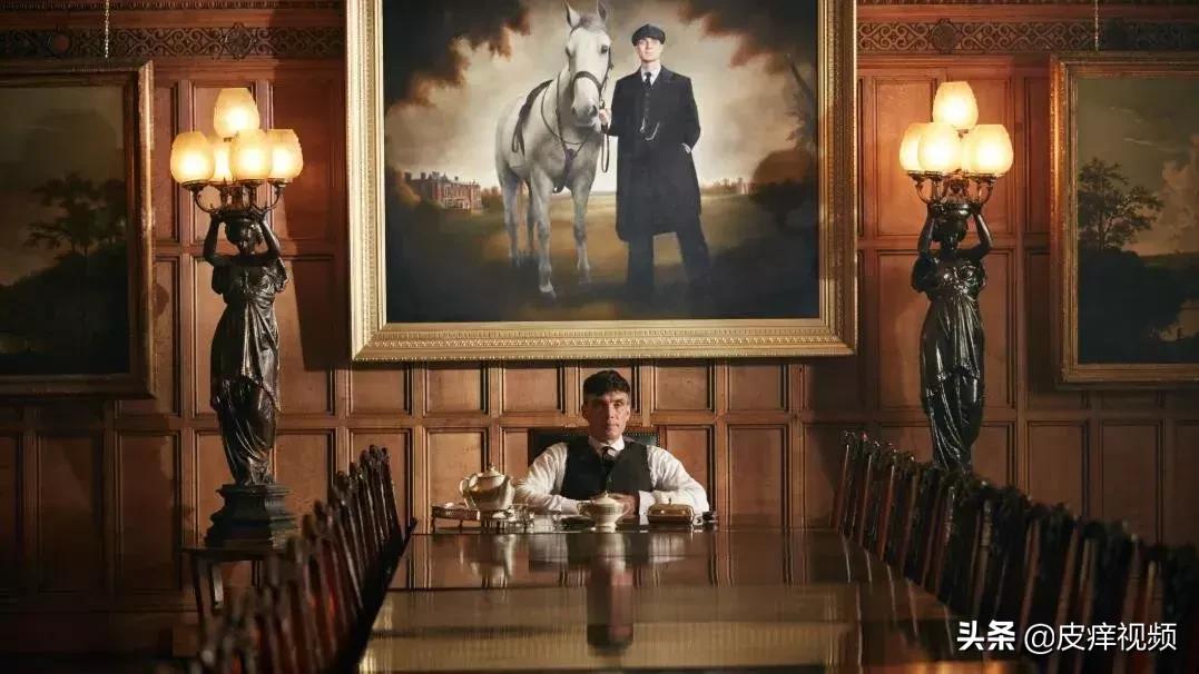 评论破百万的电视剧,豆瓣评分9.5的神剧