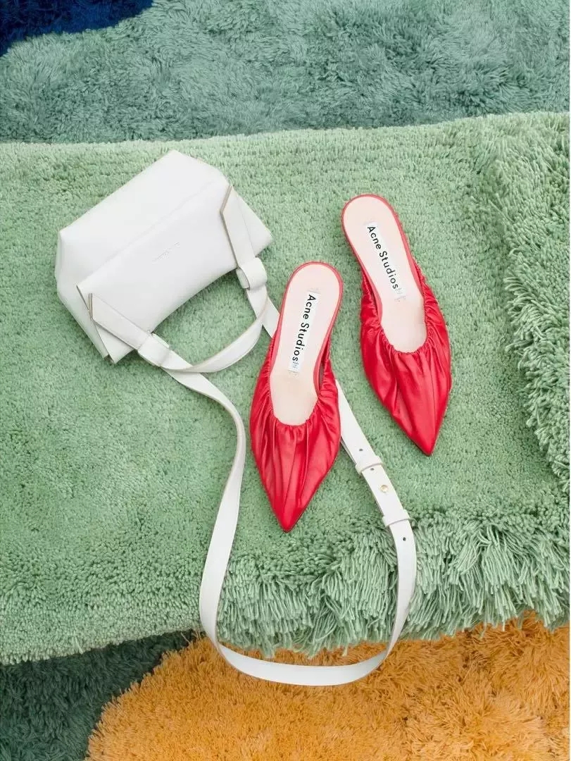 acnestudios粉色毛衣,acnestudios红毛衣