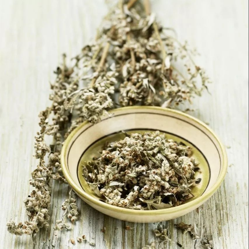 花椒红花老姜艾草艾叶泡脚能瘦吗,泡脚减肥法越泡越瘦学生党