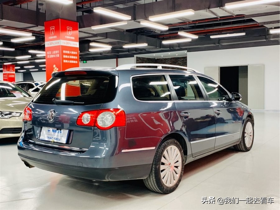 12款迈腾旅行版二手车值多少钱,2011款迈腾2.0tsidsg豪华型