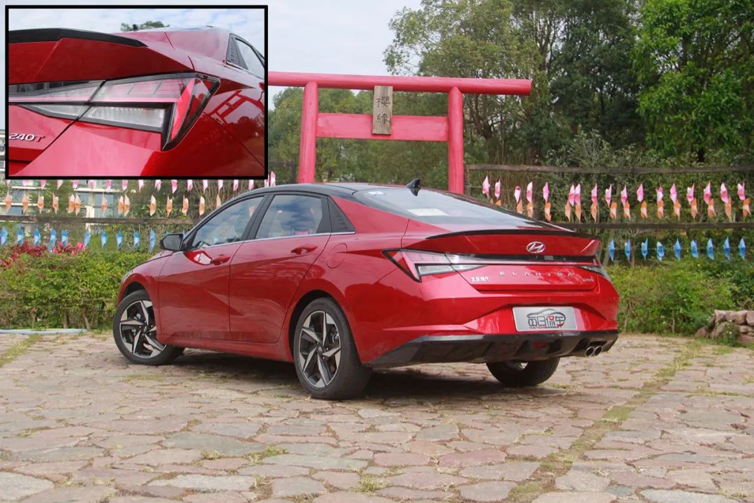 现代伊兰特驾驶质感,试驾第七代伊兰特1.4t百公里加速