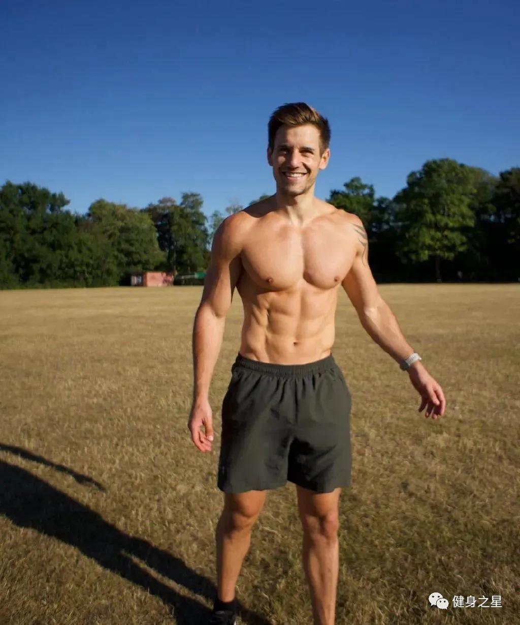 酷似海王的男模,酷似陈冠希的肌肉男