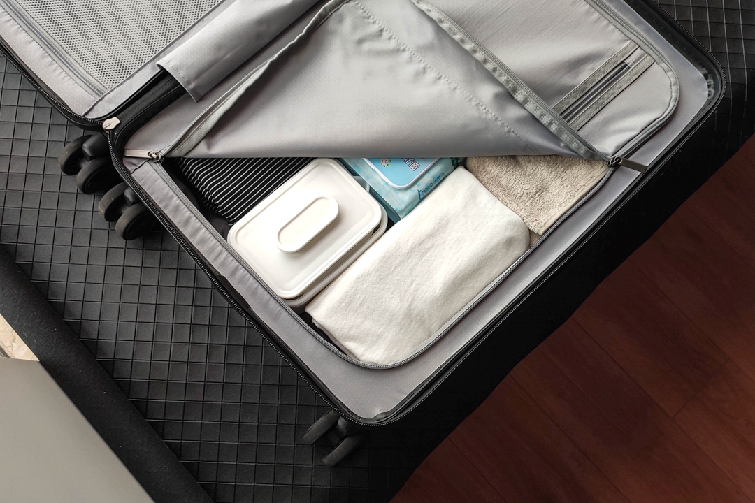 外观时尚、做工精细、体验良好，90分“七道杠”旅行箱意料之中