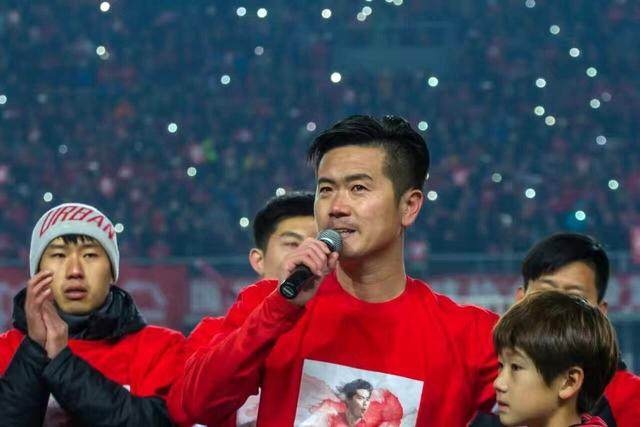 肇俊哲辽足视频完整版,肇俊哲送辽足球衣