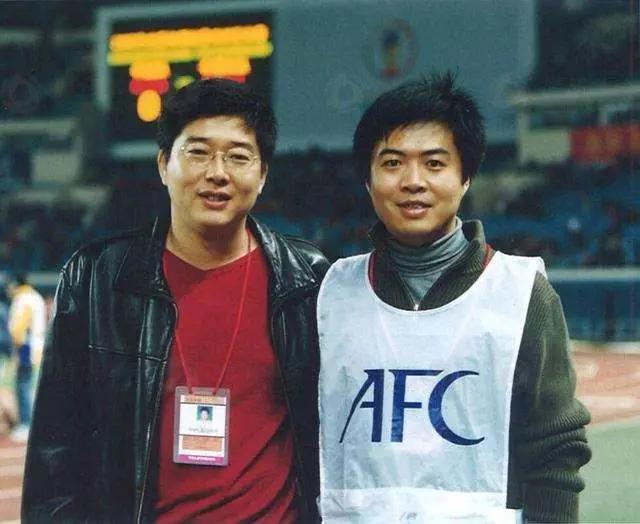 这个“裸辞”当“北漂”的农村娃，成全中国球迷都认识的“国嘴”