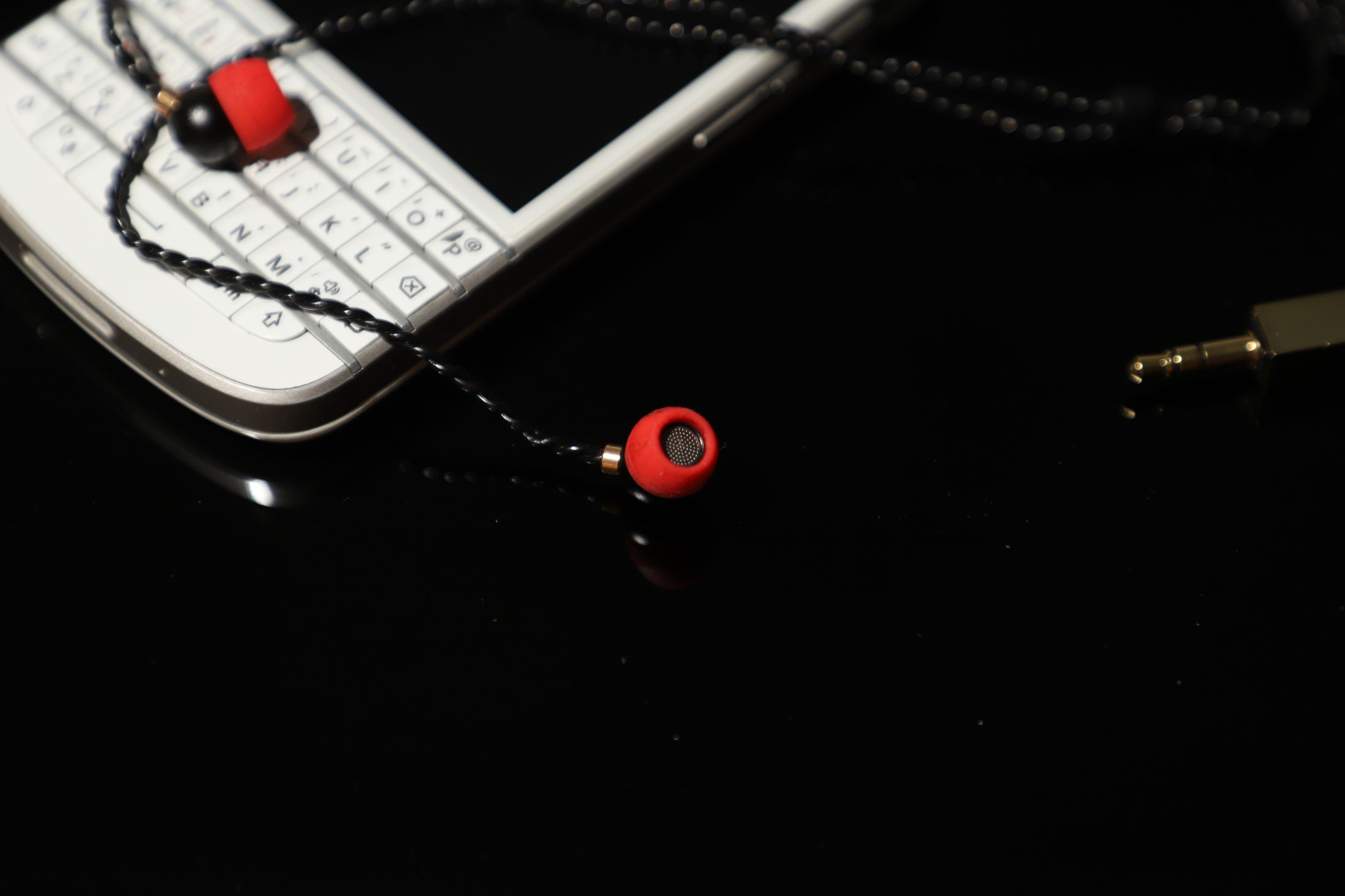 体验定制耳机,体验感耳机