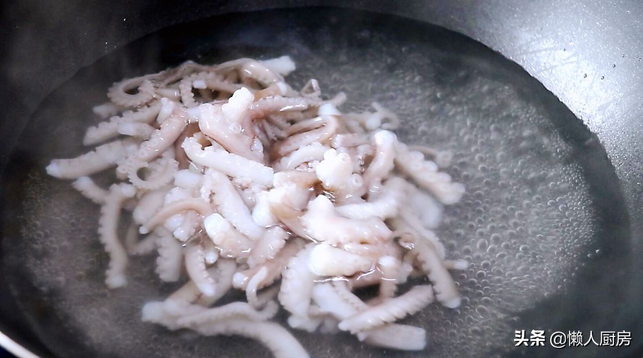 八爪鱼做好嚼不烂怎么回事,做的八爪鱼为什么嚼不烂呢