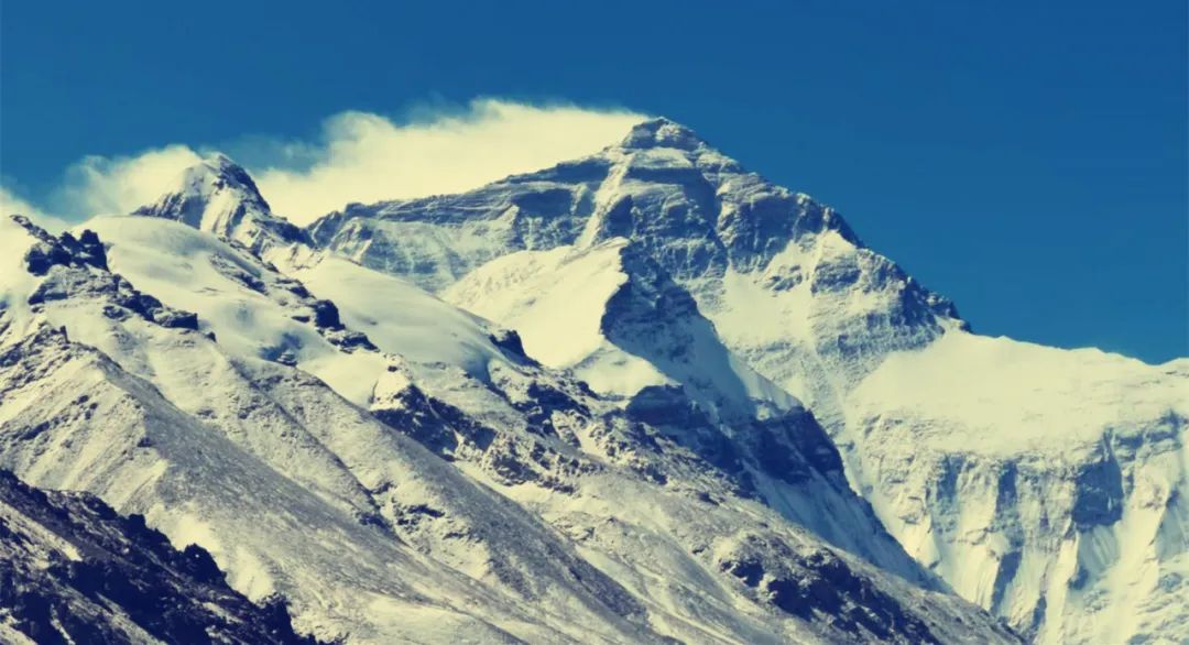 珠峰的感人故事,中国移动5g登顶珠峰对我们的影响