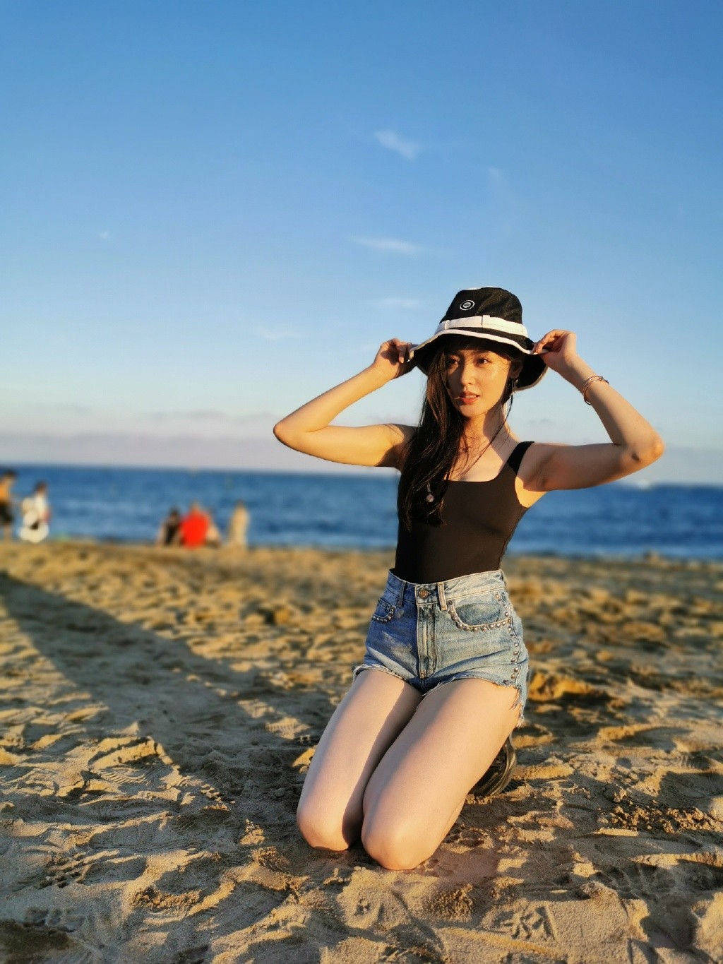 张天爱很装,张天爱超酷造型