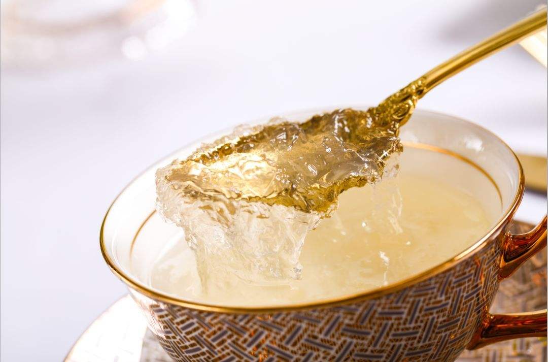 一口唾沫上千元？辛巴翻车之后，燕窝网红之路还能走多远？