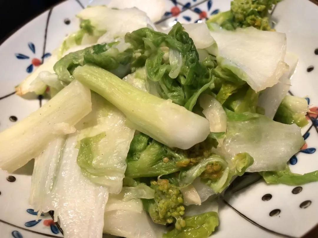 炸虾片寻找记忆中儿时的快乐,童年记忆中的美食炸虾片