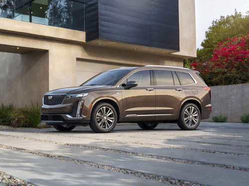 凯迪拉克ct5降价3万5,凯迪拉克ct5惊艳亮相成都车展