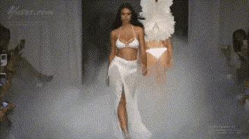 2021dsquared意大利时装秀,欧洲时装周模特走秀