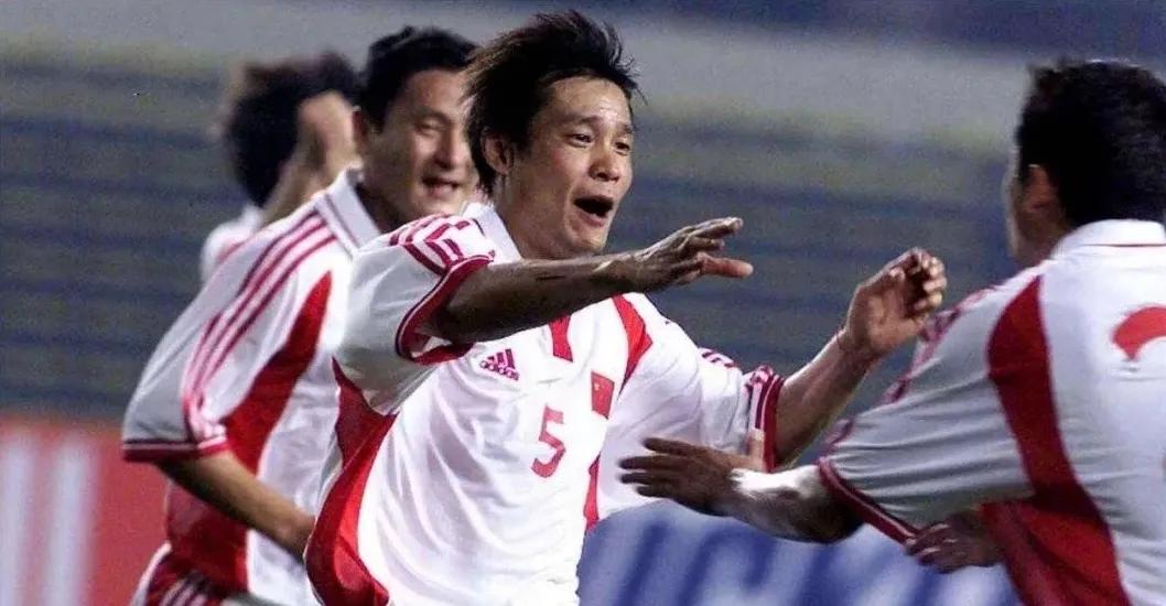 亚洲足球先生又上热搜了：我要越活越野