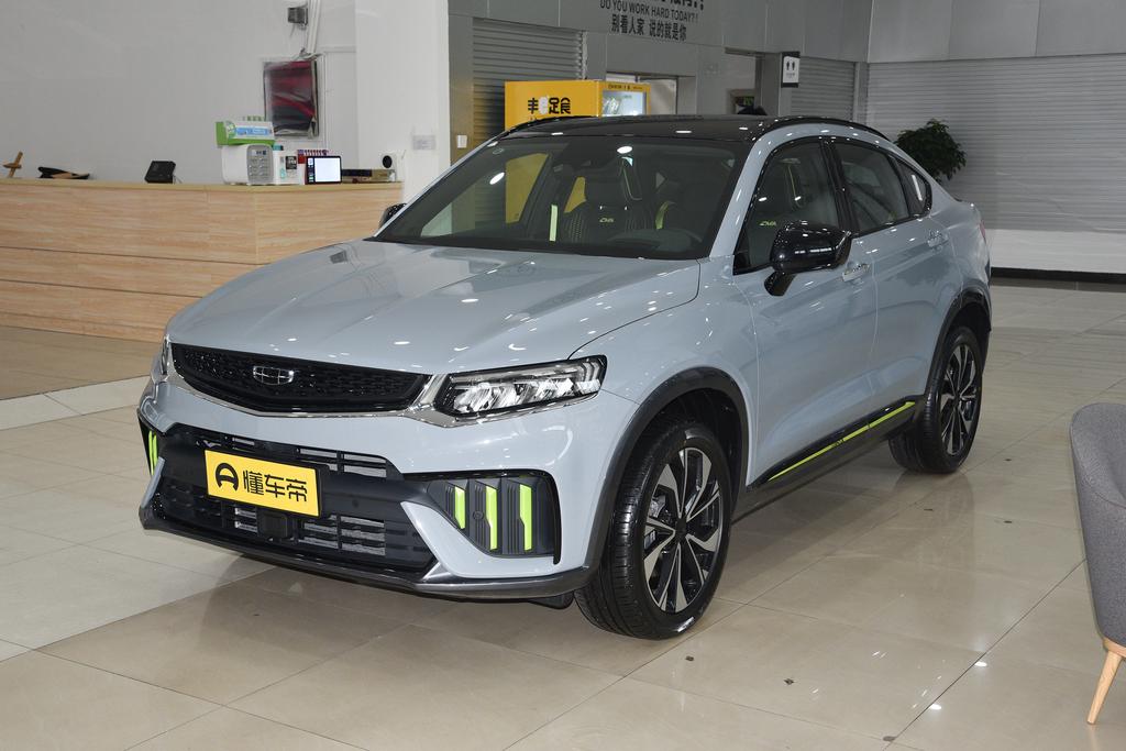 开车掉头三不踩的原因,掉头三不踩车子会停吗