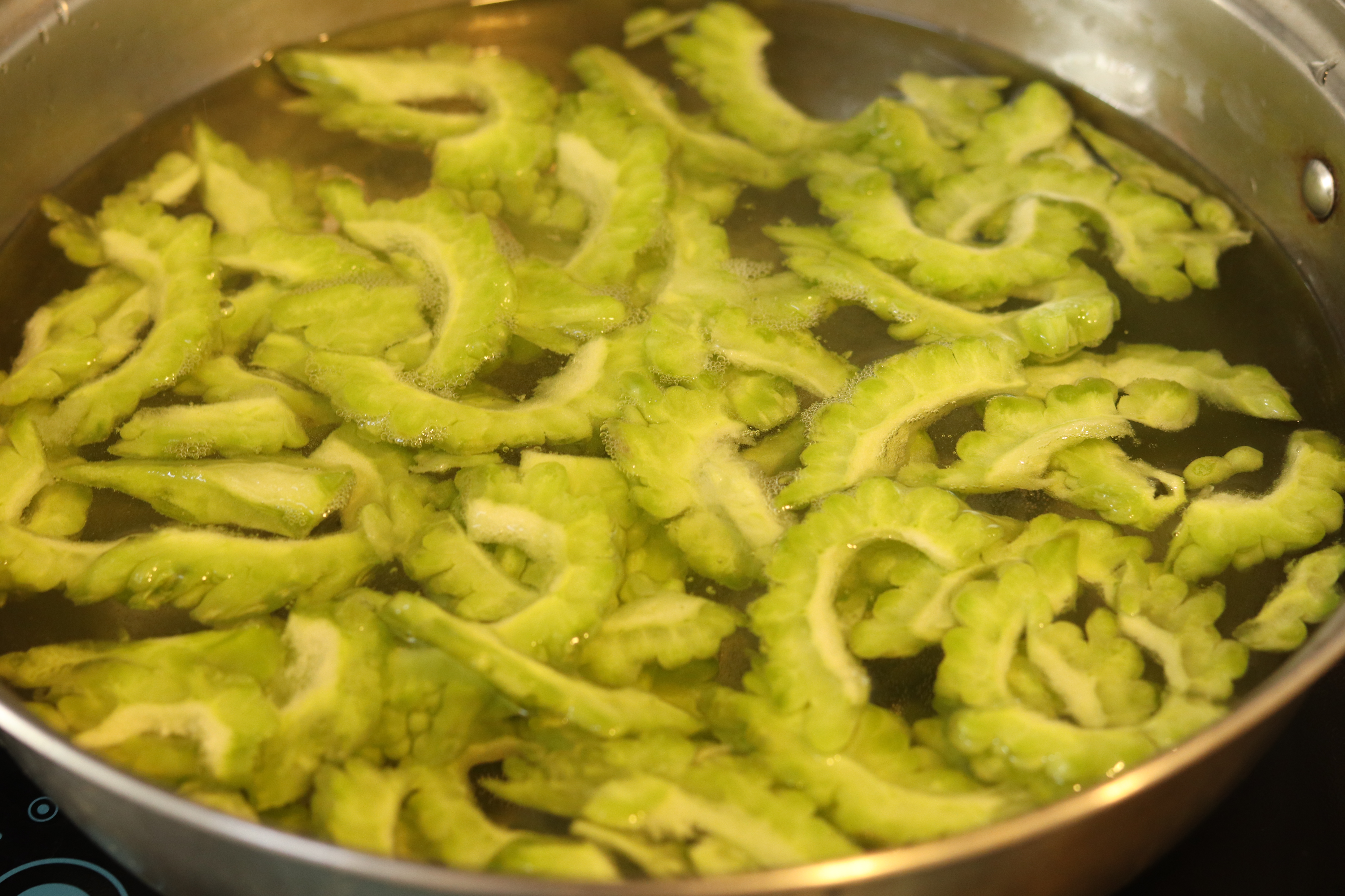 天热遇到这菜别犹豫，多加2步轻松去苦味，1块钱一斤，好吃不贵