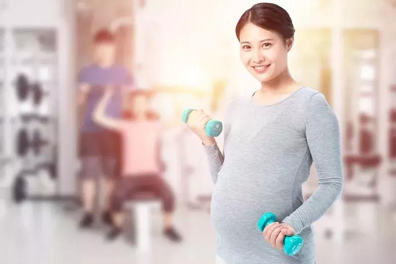 婆婆说屁股大好生养,为啥老人说屁股大好生养